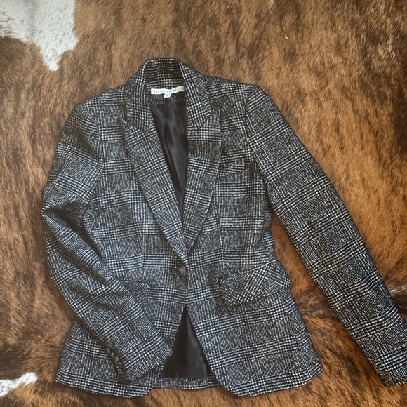 Veronica Beard Jackets & Blazers - Veronica Beard Dickey Blazer